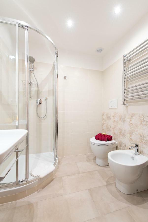Circus Maximus N 1-At 400M Metro Apartment Roma Ngoại thất bức ảnh